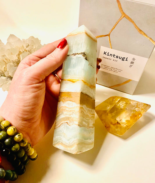 Embracing the New Year with Kintsugi. A Crystal-clear Perspective on Self-Love and Growth
