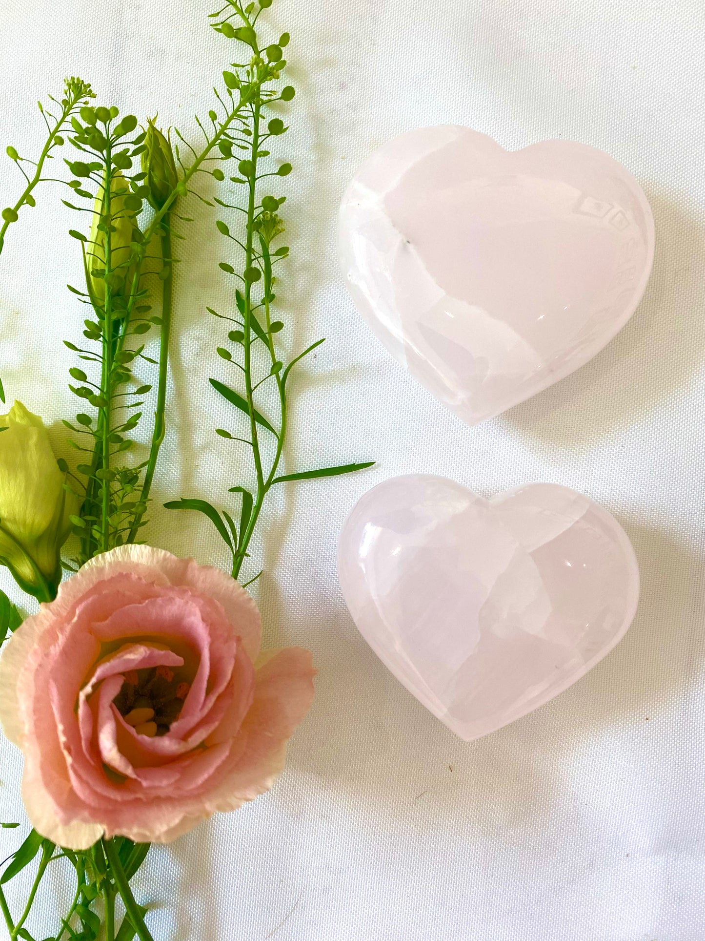 Mangano Calcite Crystal Heart