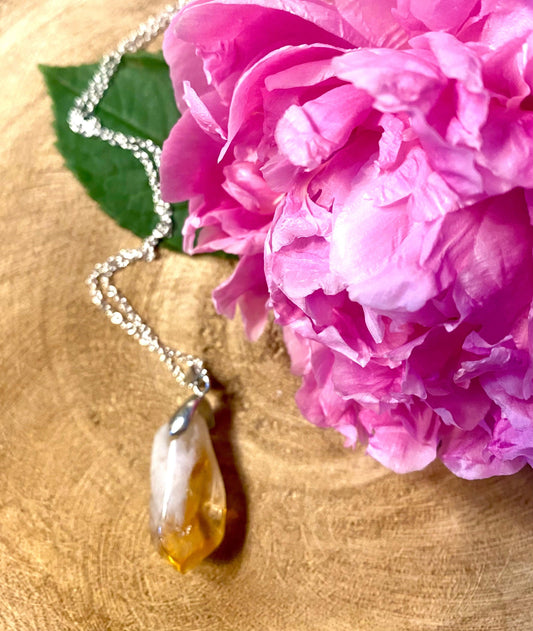 Raw Citrine Pendant 925 Silver Necklace - Crystal Intentions